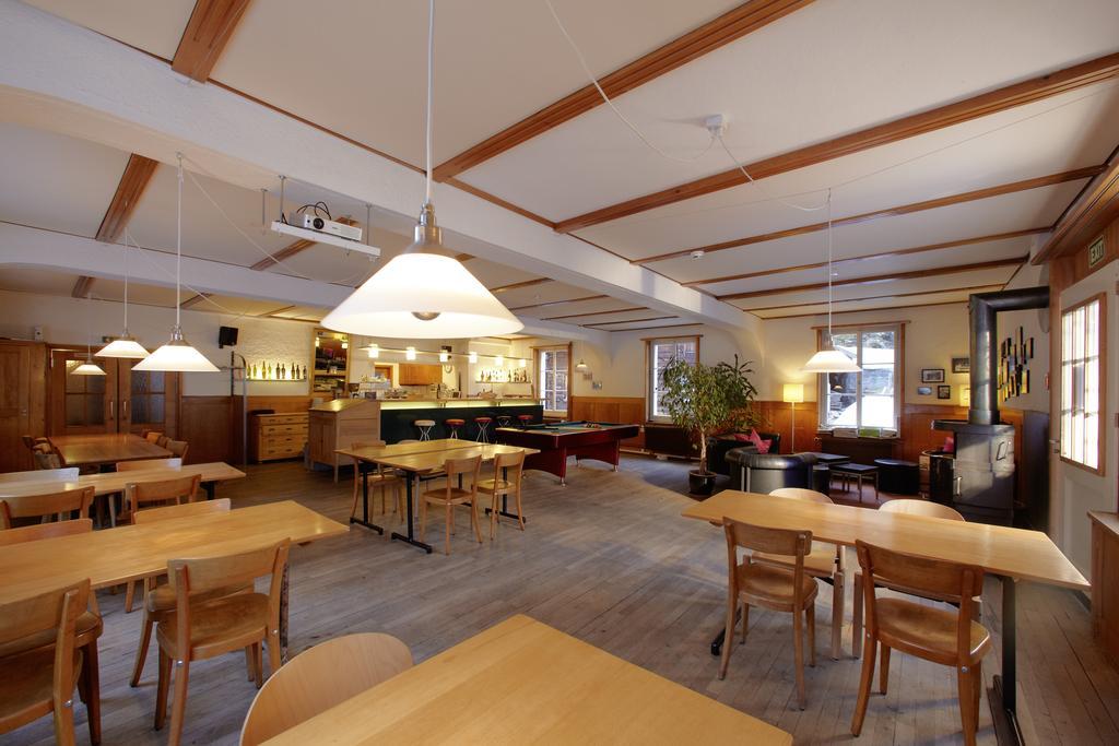 Alpenrose Gadmen - Gasthaus エクステリア 写真